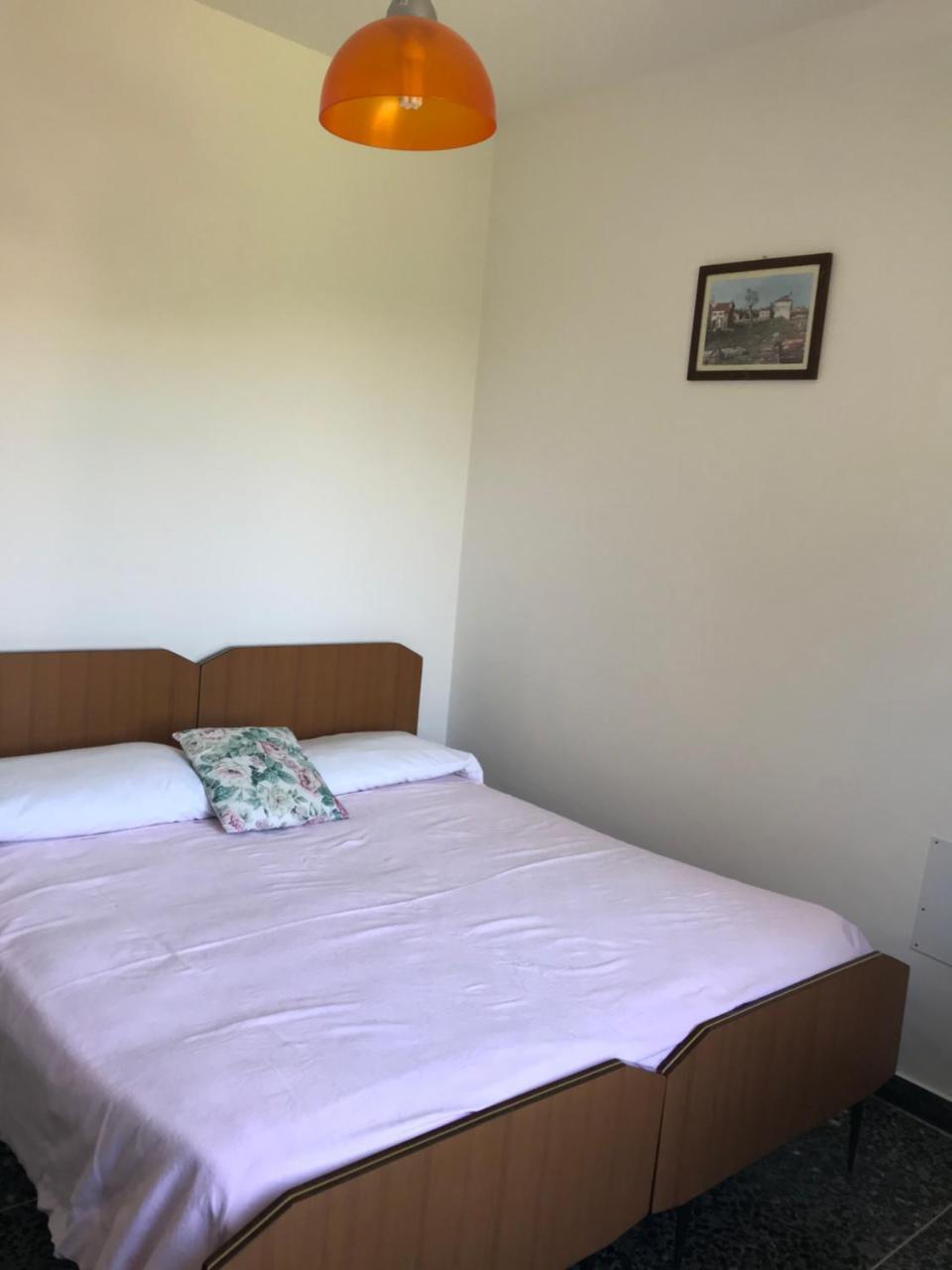 Albergo Delfino San Pietro d'Olba Buitenkant foto