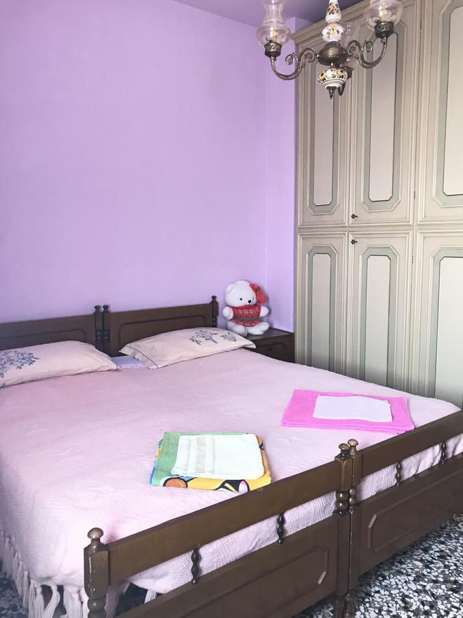 Albergo Delfino San Pietro d'Olba Buitenkant foto